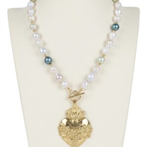 Collar Sagrada